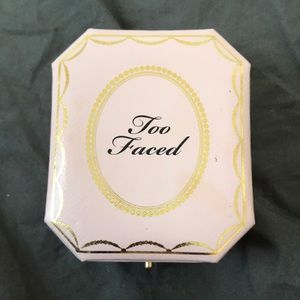 Too Faced Diamond Highlighter